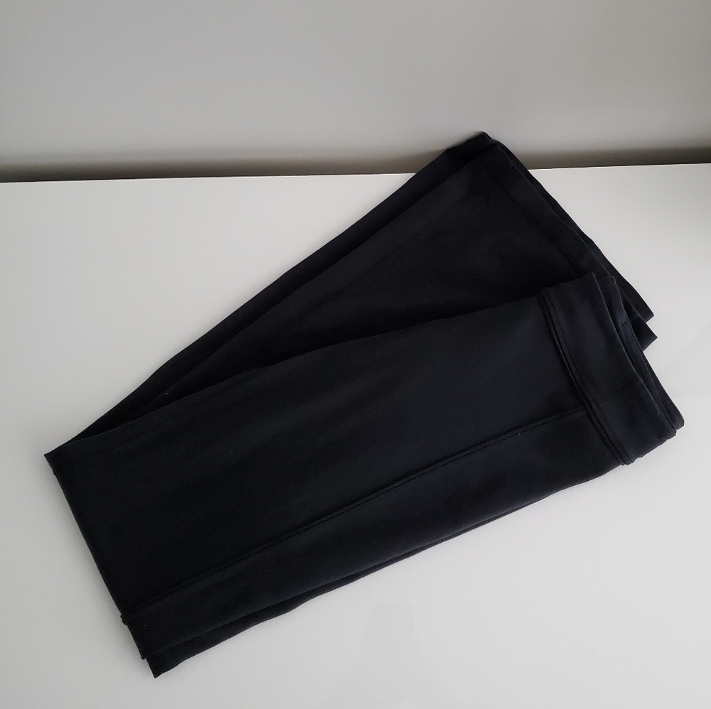 Lululemon EUC Black Bootcut Pants (Tall)